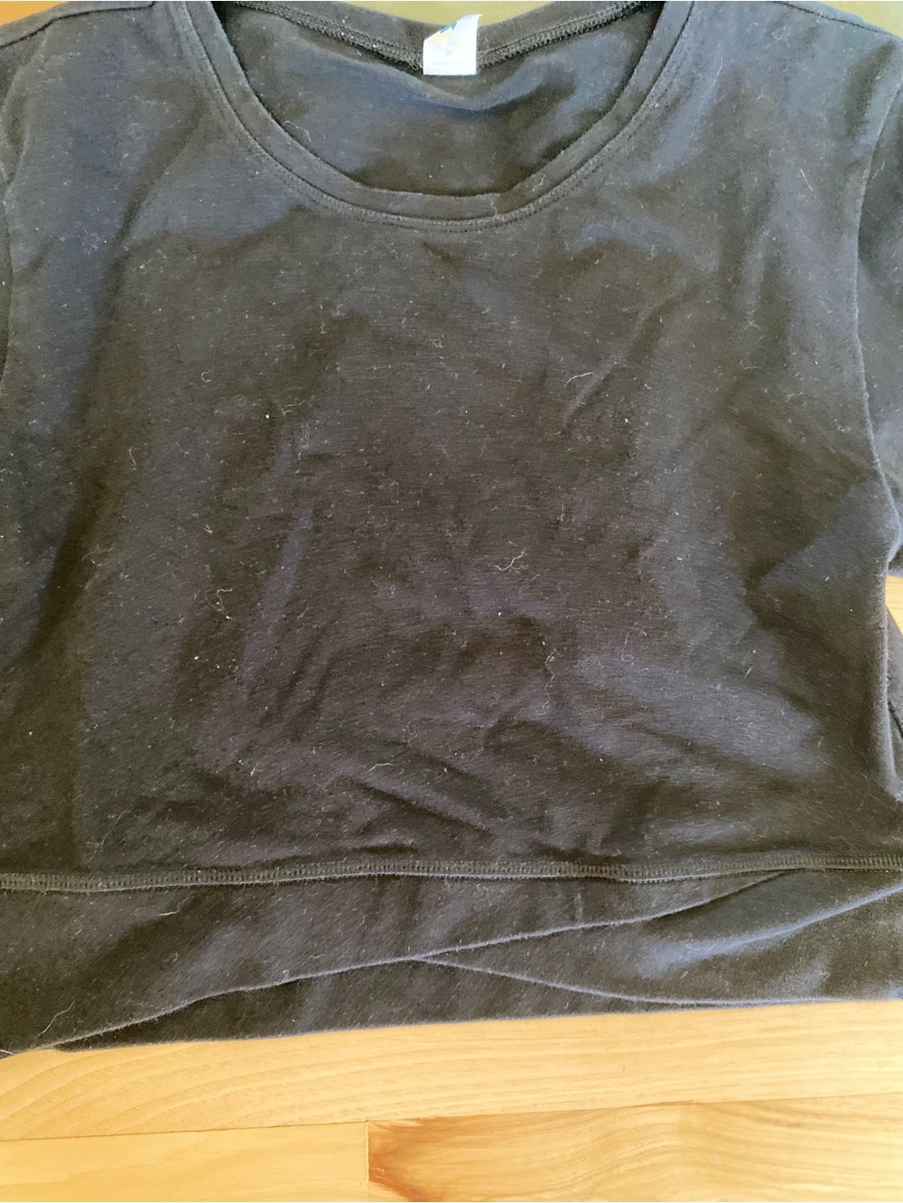 Cropped T-Shirts Lot of 3 Shirts Medium Cropped Tees Wild Fable Powerchill - Picture 3 of 10